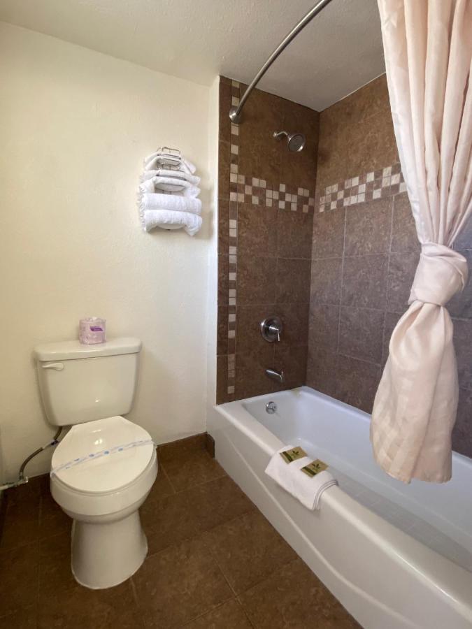 Economy Inn Пасо Роблес Екстериор снимка