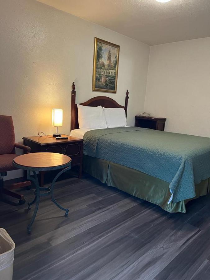 Economy Inn Пасо Роблес Екстериор снимка