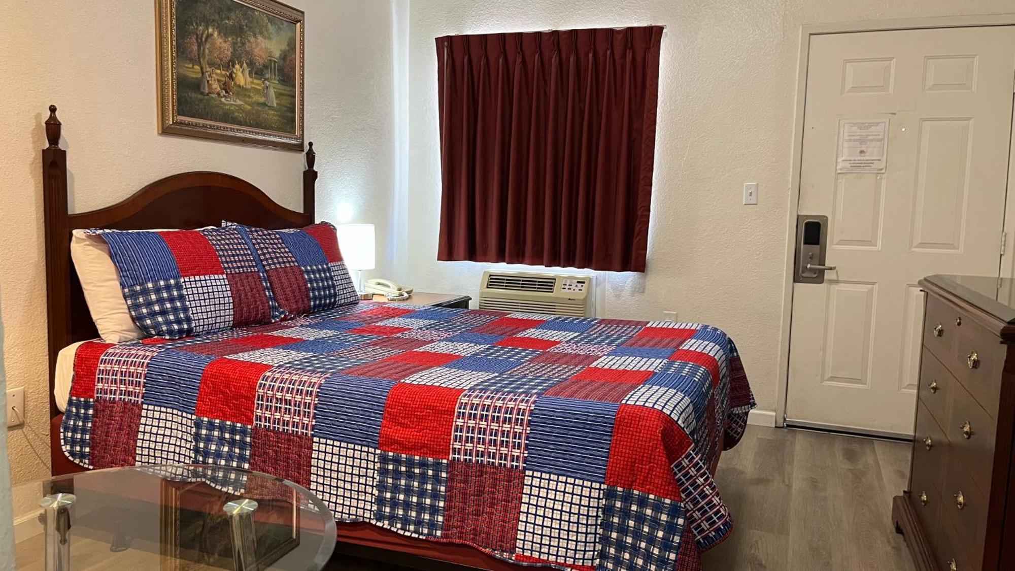 Economy Inn Пасо Роблес Екстериор снимка