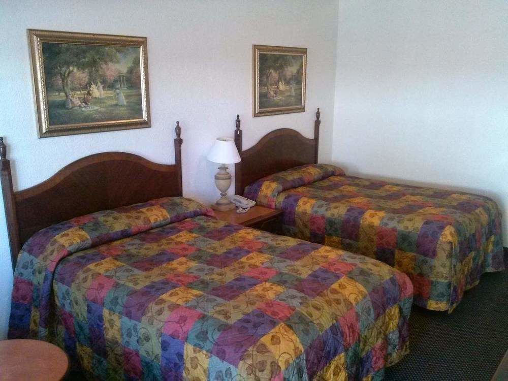 Economy Inn Пасо Роблес Екстериор снимка